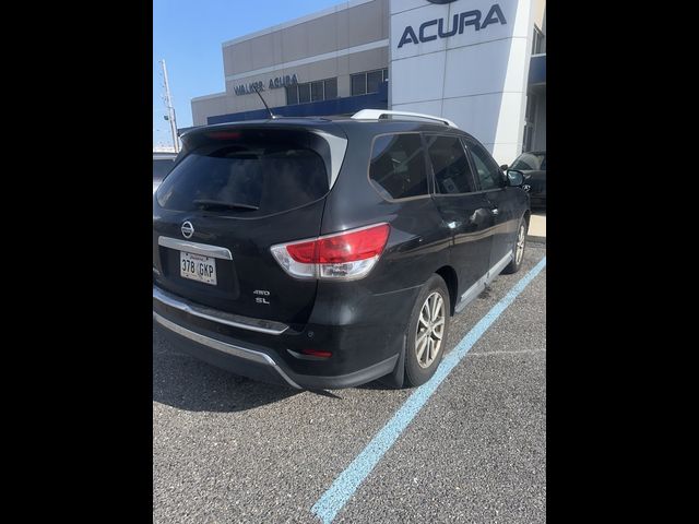 2015 Nissan Pathfinder SL