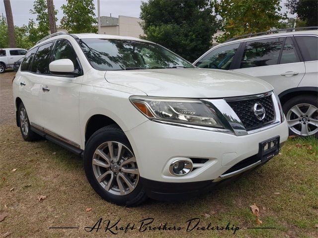 2015 Nissan Pathfinder SL