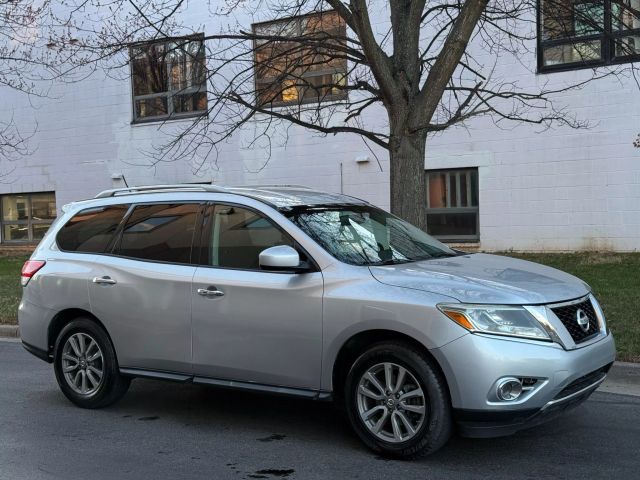 2015 Nissan Pathfinder SL