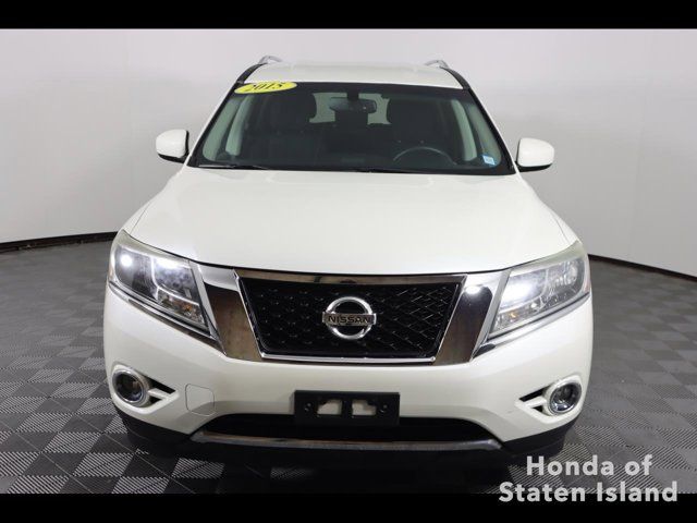 2015 Nissan Pathfinder SV