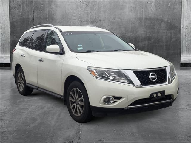 2015 Nissan Pathfinder SV