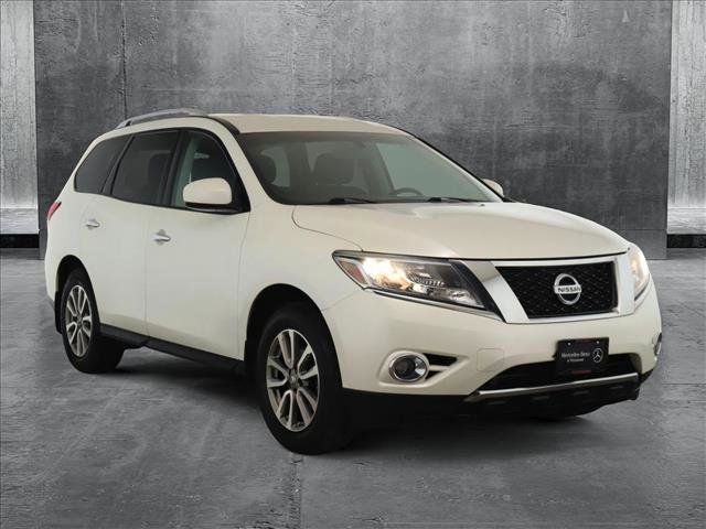 2015 Nissan Pathfinder SV