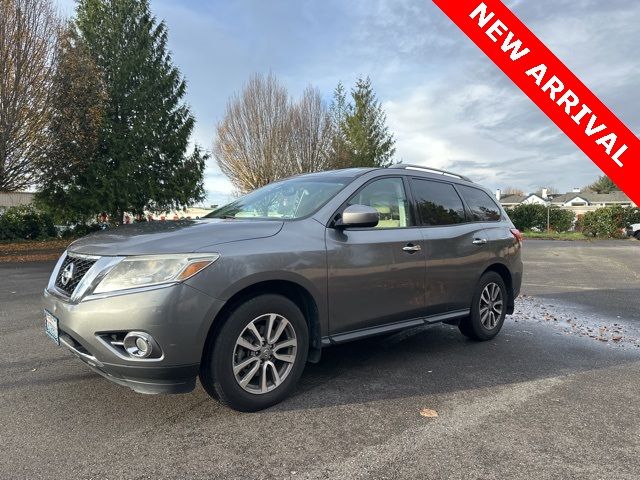 2015 Nissan Pathfinder SV