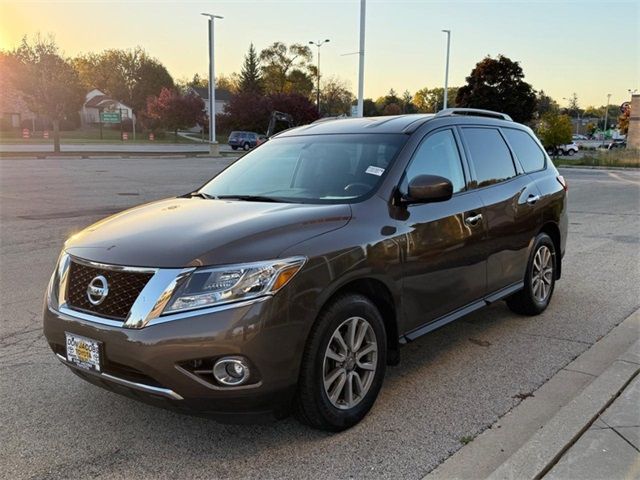 2015 Nissan Pathfinder SV