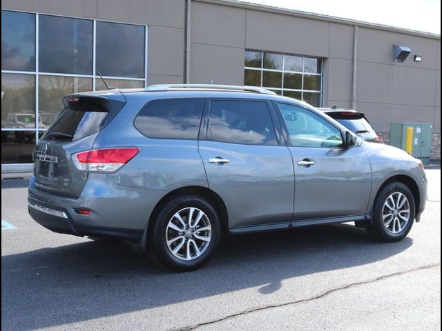 2015 Nissan Pathfinder SV