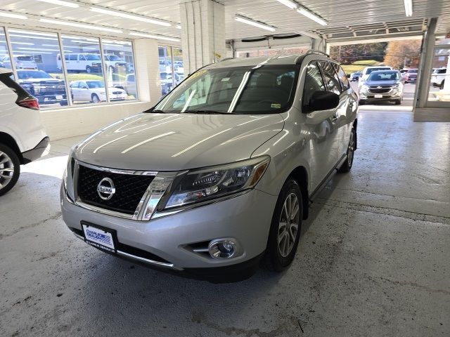 2015 Nissan Pathfinder SV