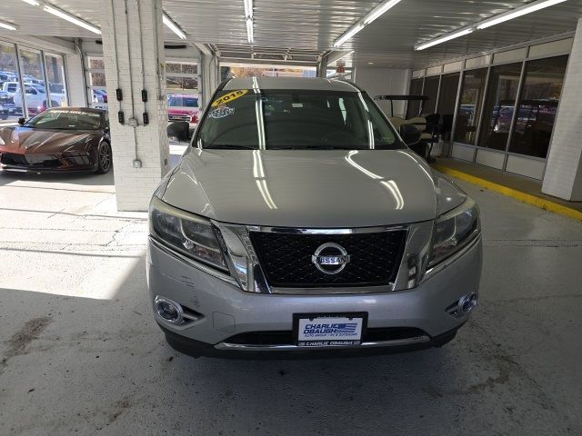 2015 Nissan Pathfinder SV