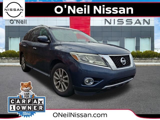 2015 Nissan Pathfinder SV