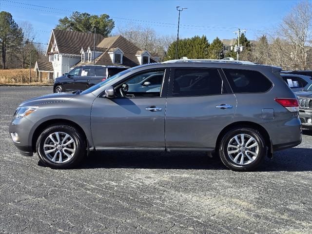 2015 Nissan Pathfinder SV