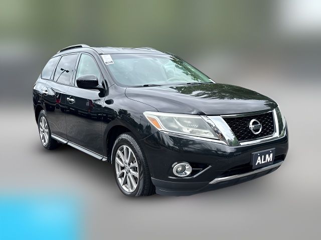 2015 Nissan Pathfinder SV