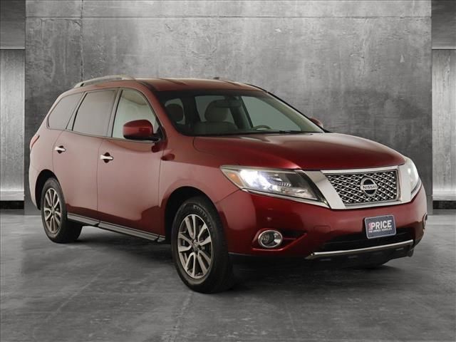 2015 Nissan Pathfinder SV