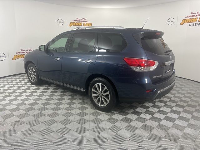 2015 Nissan Pathfinder SV