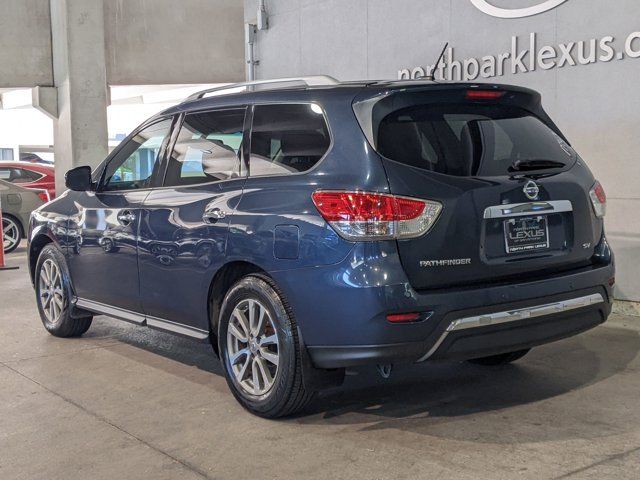 2015 Nissan Pathfinder SV