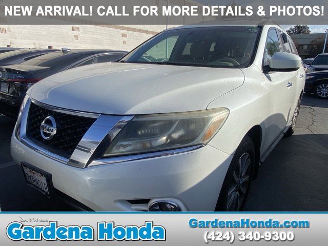 2015 Nissan Pathfinder SV