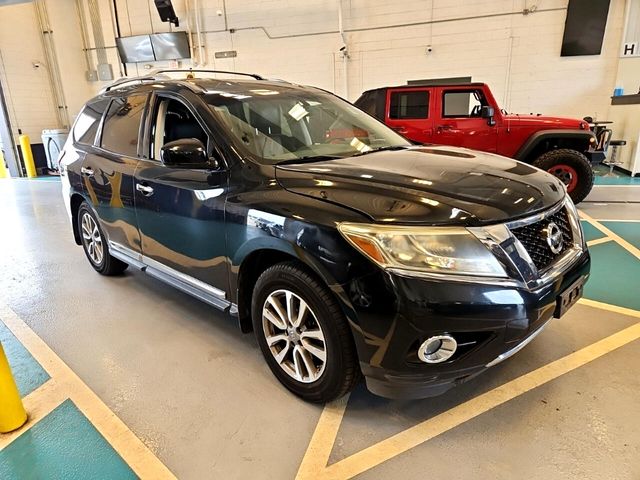 2015 Nissan Pathfinder SL