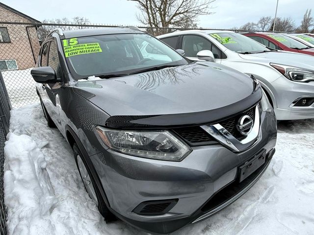 2015 Nissan Rogue SV