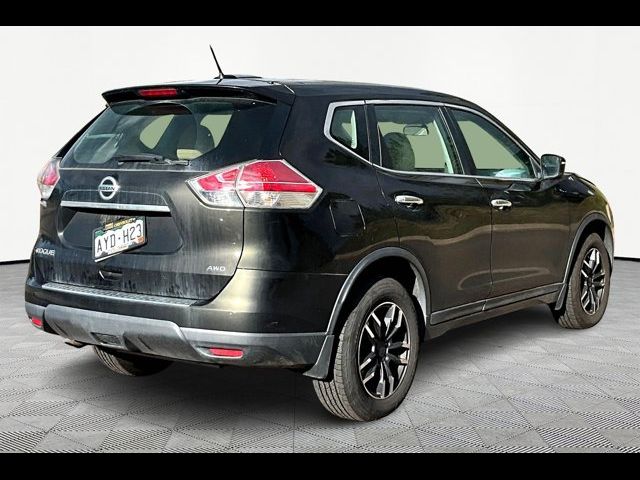 2015 Nissan Rogue S