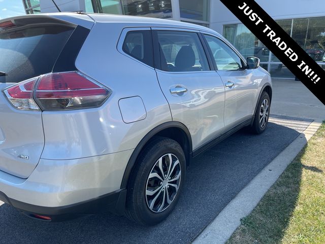 2015 Nissan Rogue S