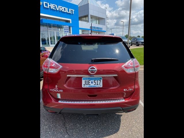 2015 Nissan Rogue SL