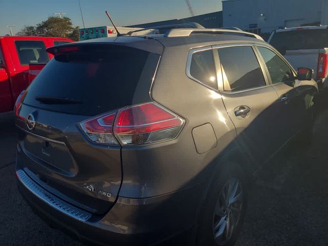 2015 Nissan Rogue SL