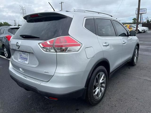 2015 Nissan Rogue SL