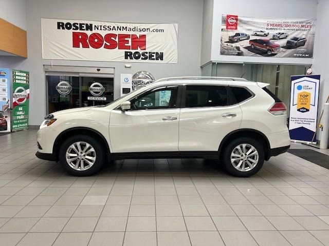 2015 Nissan Rogue SV