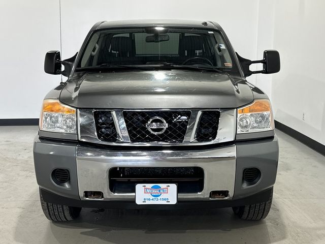 2015 Nissan Titan SV