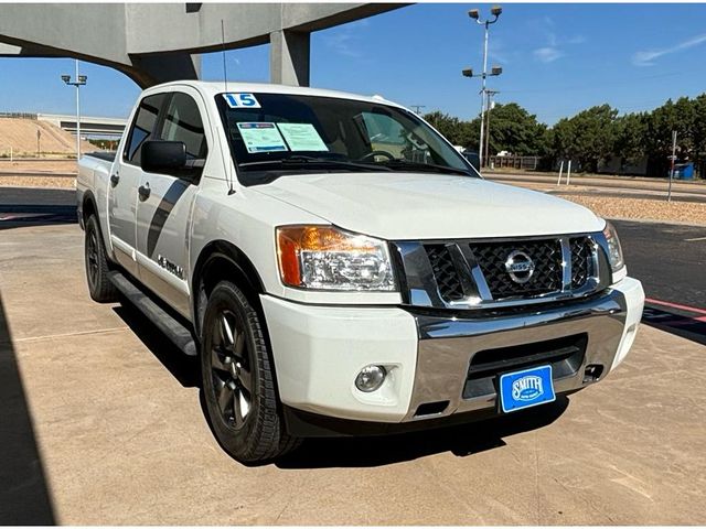 2015 Nissan Titan SV