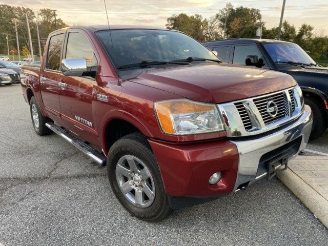 2015 Nissan Titan SV