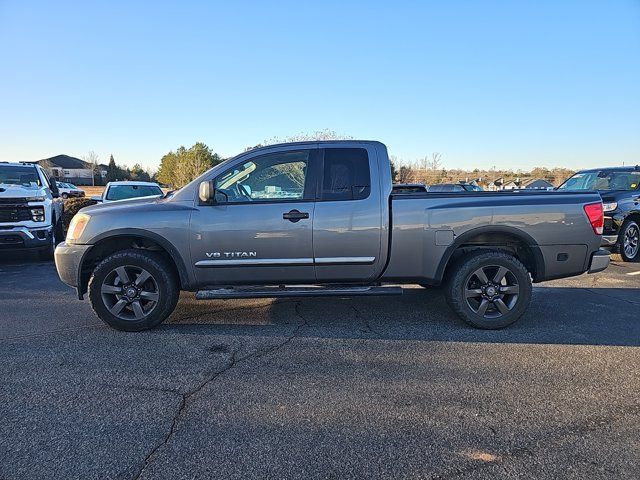 2015 Nissan Titan SV