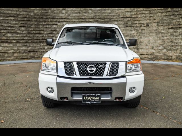 2015 Nissan Titan SV