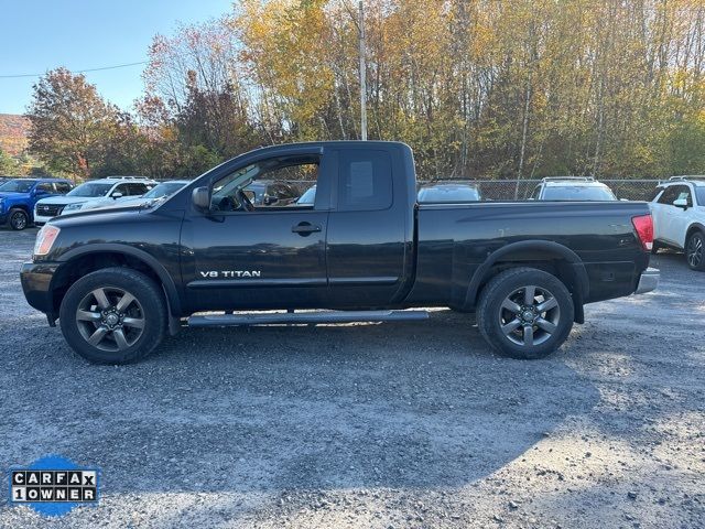 2015 Nissan Titan SV