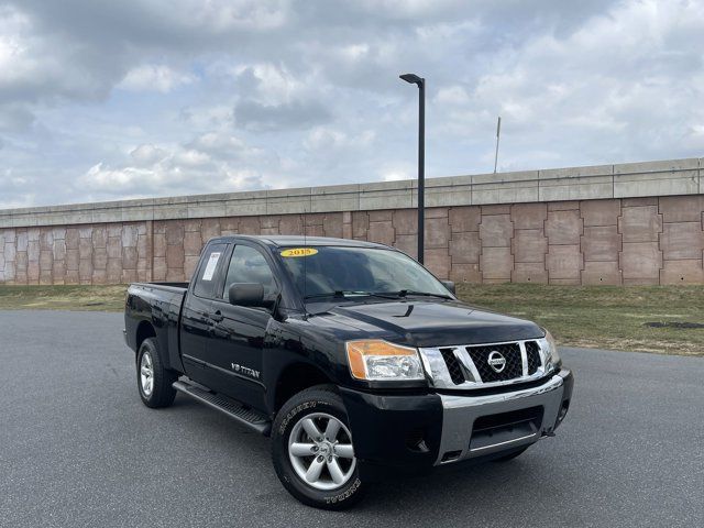 2015 Nissan Titan SV