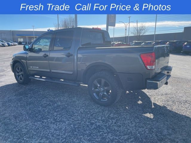 2015 Nissan Titan SV