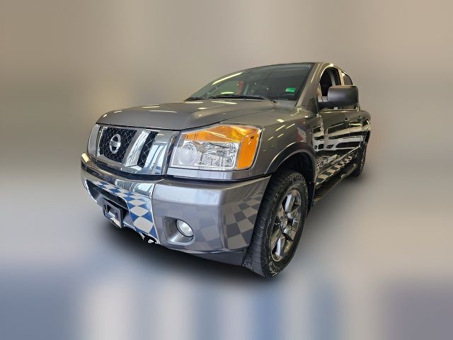 2015 Nissan Titan SV