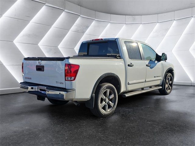 2015 Nissan Titan SV