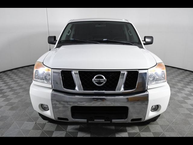 2015 Nissan Titan SV