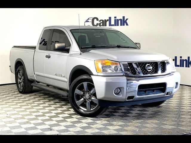 2015 Nissan Titan SV