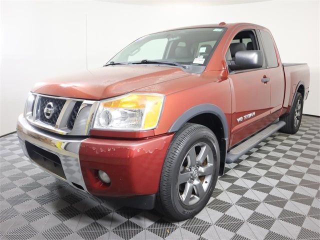 2015 Nissan Titan SV