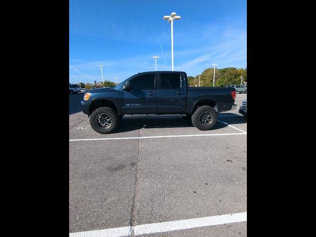 2015 Nissan Titan SV