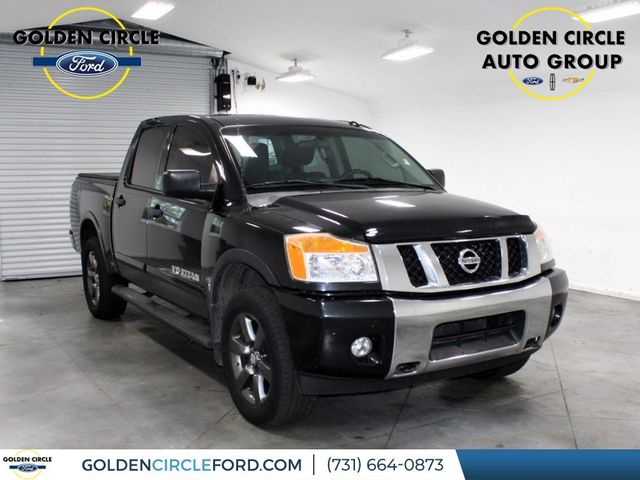 2015 Nissan Titan SV