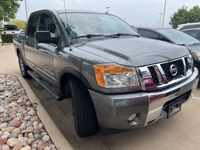 2015 Nissan Titan SV