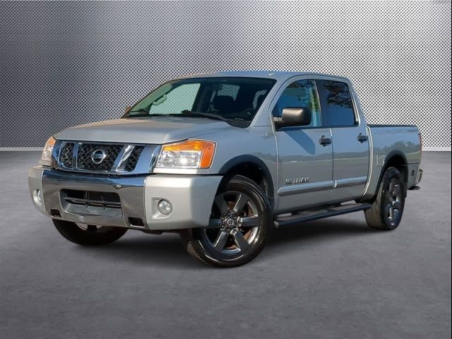 2015 Nissan Titan SV