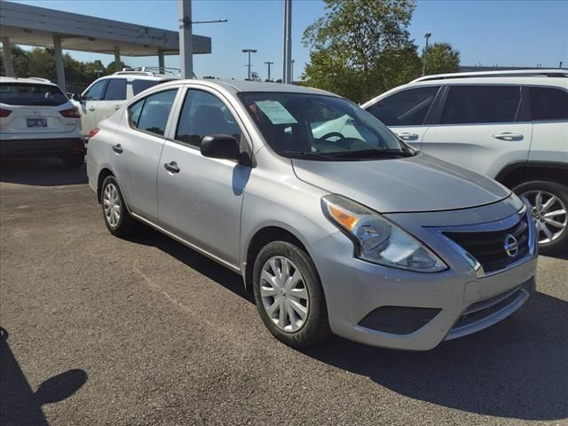 2015 Nissan Versa S Plus