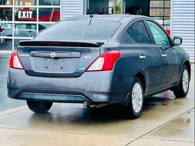 2015 Nissan Versa SV