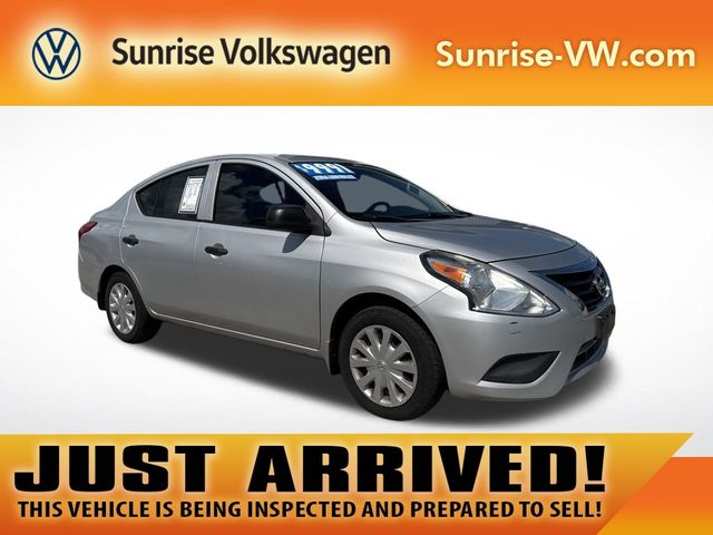 2015 Nissan Versa S