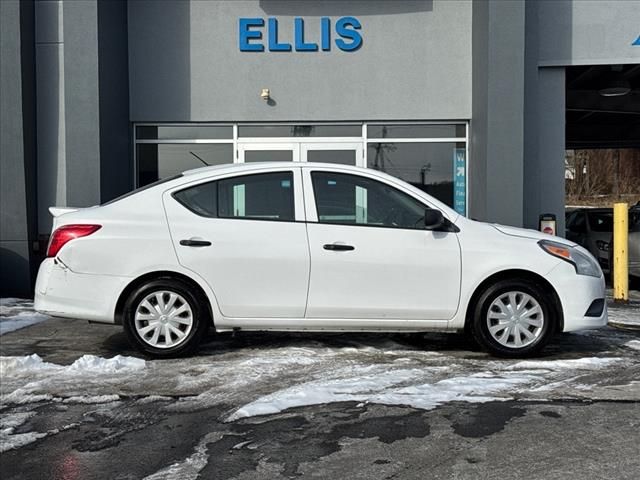 2015 Nissan Versa S