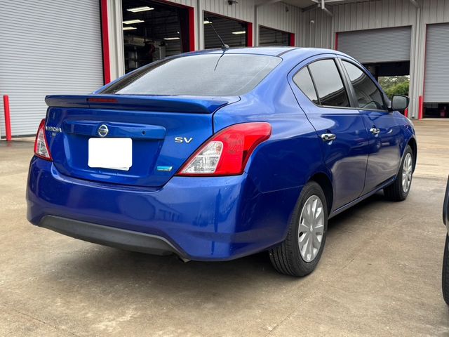 2015 Nissan Versa SV