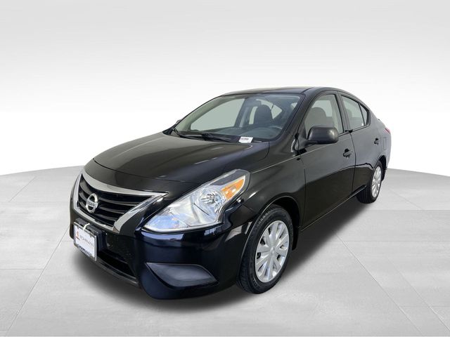 2015 Nissan Versa S Plus