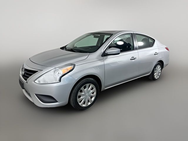 2015 Nissan Versa SV